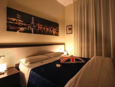 Aleksandr Per Noi Due